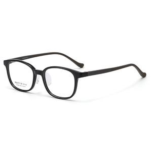Lunettes de vue carrées élégantes pour hommes, monture optique en TR90, taille moyenne, verres en acrylique avec pont moyen - Product Image 1