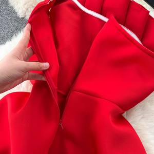 S-3XL यूरोपीय और अमेरिकी लाइट लक्जरी और उच्च अंत पोशाक 3 डी पेटल एज ड्रेस नो बेल्ट - Product Image 5