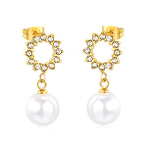 Boucles d'oreilles pendantes créoles en acier inoxydable, étanches, plaquées or 18 carats, délicates, hypoallergéniques, avec zircon et perles pour femmes - Product Image 1