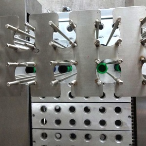 De tapas de la máquina de sellado en <span class=keywords><strong>el</strong></span> medio tazas de máquina de sellado de llenado con alta calidad y buen precio - Product Image 6