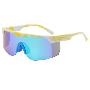 Lunettes de sport UV400 avec verres PC antidérapants pour le cyclisme en plein air, pour hommes et femmes - Product Image 4