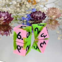 Dés en silicone polyédriques D20 personnalisés en Offre Spéciale dés RPG géants de couleur multi-mélange pour jeux de société et de cartes