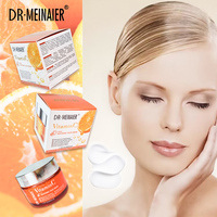 La crème pour le visage à la vitamine C hydrate en profondeur et nourrit la peau, réduit les rides, raffermit, répare le teint et lisse la peau