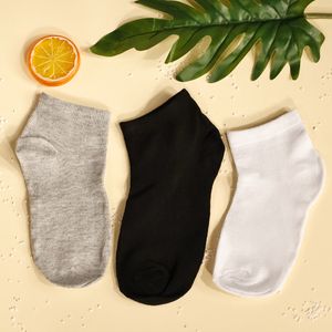 आरामदायक एंटी-बैक्टीरियल सांस लेने योग्य यूनिसेक्स कैजुअल टखने के मोजे प्रिंट नरम बुना हुआ कपास मिश्रण और लोगो डिजाइन - Product Image 5