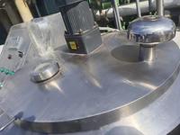Modèle 100 L Pasteurisateur par lots commercial Stérilisateur de lait frais intelligent Salade de fruits Ranch Équipement pour ferme Pompe Jus Oeuf