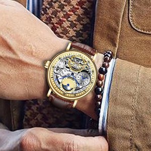 Montre mécanique automatique pour homme KINYUED, multi-fuseaux horaires, bracelet en cuir, phase de lune, étanche 3BAR, aiguilles lumineuses, vente en gros - Product Image 6