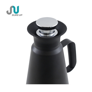 360 °   Carafe isotherme 1L en silicone souple avec intérieur en acier inoxydable – Cadeau de déménagement, coffrets cadeaux d'affaires, cadeaux d'entreprise - Product Image 4