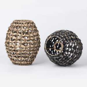 Lámpara colgante ovalada tejida a mano E27 LED con pantalla de paja negra y amarilla para hotel, casa de huéspedes, restaurante. - Product Image 5