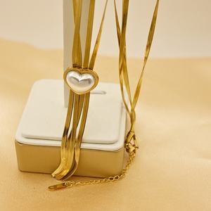 Penjualan laris kreatif baja nirkarat ganda datar rantai ular hati mutiara kalung rumbai panjang cangkang putih kalung hati persik - Product Image 2