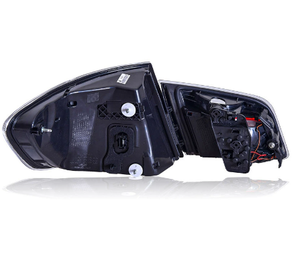 Nuevas Luces Traseras LED SJC Clear de 12V y 6000 lm para Serie 5 F10/F18 2011-2017, Conexión Plug and Play - Product Image 3