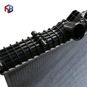 Tucson Sportage OEM HY3010168 Repuestos para automóviles Radiador de aluminio Repuestos para automóviles Radiador de plástico Coche nuevo Modil 2022 12 meses - Product Image 3