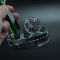 Trophée de golf en cristal K9 fait main, écologique et de haute qualité, avec drapeau et gravure personnalisée du texte et du logo pour souvenir sportif