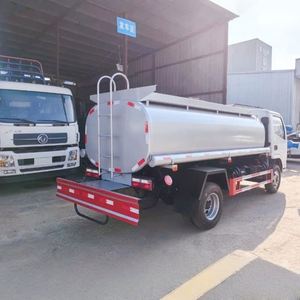 Camion-citerne Dong Feng 7000L à vendre - Product Image 4