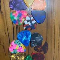 Guitar Stringed Accessories Celluloid Guitar Picks with Holes 0.71mm Plectrum for Guitar Player Necklace