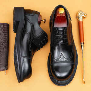 Chaussures en cuir respirantes et élégantes pour hommes, chaussures plates décontractées et habillées pour affaires, chaussures d'extérieur rehaussantes grandes tailles pour hommes - Product Image 4