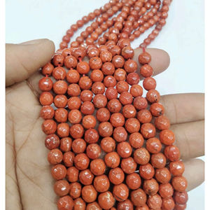 Cuentas de Jaspe Rojo con Corte Diamante, Cuentas Pequeñas de Piedras Preciosas, Hilo de Ágata Mirani de Rajastán, Tema Amoroso - Product Image 1