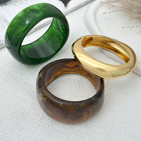 Ensemble de bracelets larges géométriques tendance pour femmes, bracelets multicolores, accessoires de mode pour les fêtes, bijoux