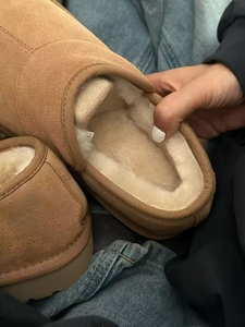 Botas de nieve de lana para hombre, originales de diseñador, cálidas y de alta calidad, con plataforma, impermeables, de cuero y goma. - Product Image 6