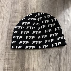 <span class=keywords><strong>Bonnet</strong></span> d'hiver tricoté pour <span class=keywords><strong>homme</strong></span> et femme, vente chaude, marque haut de gamme, haute qualité, logo <span class=keywords><strong>noir</strong></span> imprimé sur toute la surface, <span class=keywords><strong>bonnet</strong></span> - Product Image 2