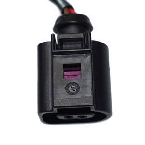 Interrupteurs automobiles Volkswagen pour Passat et Audi 1998-2005, interrupteurs de déverrouillage du coffre 3B9827566D et 3B9827566A pour véhicules. - Product Image 1