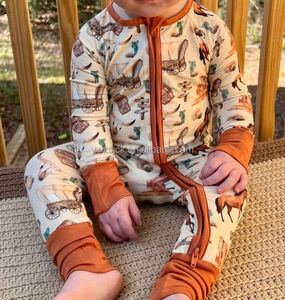 Maßgefertigte Bambus-Babykleidung mit Reißverschluss Individuell Angepasste Kinderkleidung Niedliche Bedruckte Bambus-Zipperkleidung - Product Image 1