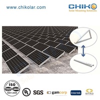 Système de montage solaire universel pour toit plat à usage domestique, résistant aux vents de 60 m/s et aux charges de neige de 1,8 kN/m², prend en charge 10 panneaux