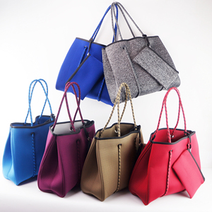 Meilleures ventes, sac à main fourre-tout de plage en néoprène de grande capacité et doux au toucher, sac de voyage étanche avec petite pochette intérieure - Product Image 1