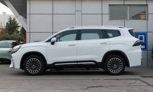 Geely Haoyue 2024 2.0T DCTラグジュアリーエディション左ステアリング自動AC LEDライト14.6インチタッチ液晶画面コスト効果の高い車 - Product Image 4