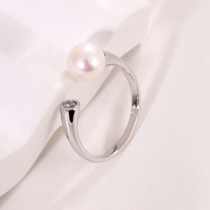KAMMY Bagues en argent sterling 925 et platine, ajustables, avec perles d'eau douce de 7,5-8 mm et zircon délicat, bijoux de mode personnalisés en gros - Product Image 2