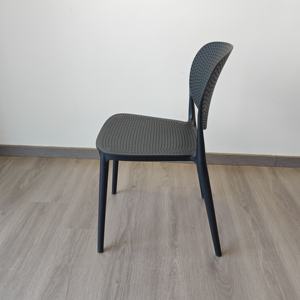 Chaises de jardin empilables de chaise latérale de salle à manger en plastique PP fabriquées en Chine de haute qualité - Product Image 4