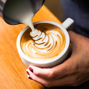 धातु 350 एमएल 600 एमएल स्टेनलेस स्टील मापने कॉफी स्टीमिंग पिचर कप एस्प्रेसो बरिस्ता जूग दूध पिचलर - Product Image 5