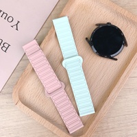 Bracelet de montre de sport pour GT3/4/5/6/Honor 4567, deuxième génération, en silicone à trois maillons avec fermoir magnétique