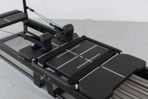 HUAVIGOR Reformer <span class=keywords><strong>Pilates</strong></span> in Alluminio Nero Opaco, Trainer Core Regolabile in Lega per Studio Commerciale, Personalizzazione OEM Disponibile - Product Image 5