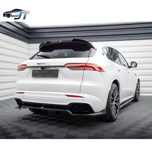 Adatto per Maserati <span class=keywords><strong>Grecale</strong></span> M: Kit Modifica in Fibra di Carbonio - Labbro Anteriore, Minigonne Laterali, Labbro Posteriore, Alettone Superiore, Accessori Decorativi e Kit Carrozzeria Completo - Product Image 3