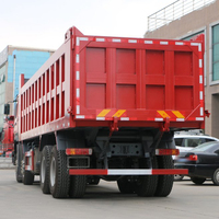 Livraison Gratuite Camion Benne Sinotruck Howo 6X4 10 Roues Diesel Robuste à Bas Prix à Vendre