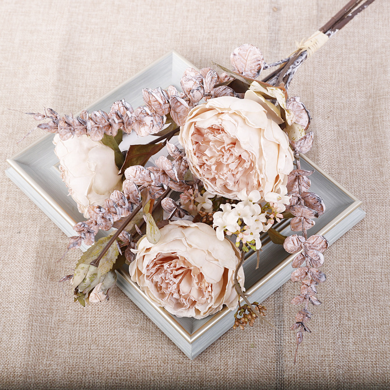 Western Peony, Fragrant for Miles [Qiu Bai]