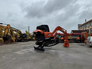 Excavatrice compacte d'occasion Doosan DH60 6 tonnes fiable et robuste avec moteur puissant, performances de creusement élevées, bonne stabilité pour les débutants - Product Image 4