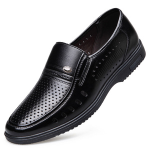 Chaussures habillées en cuir noir ajouré pour hommes, à enfiler, pour le bureau, la carrière, les occasions formelles et le travail, tailles 40-45 - Product Image 1