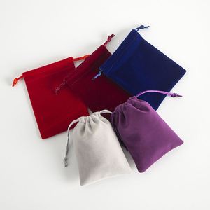 CSMD Chinese Manufacturer 5X7cm Ready to Ship Wholesale Thick <b>Velvet</b> <b>Material</b> Mini Ring Drawstring Pouch for Jewelry Accessories - Product Image 3