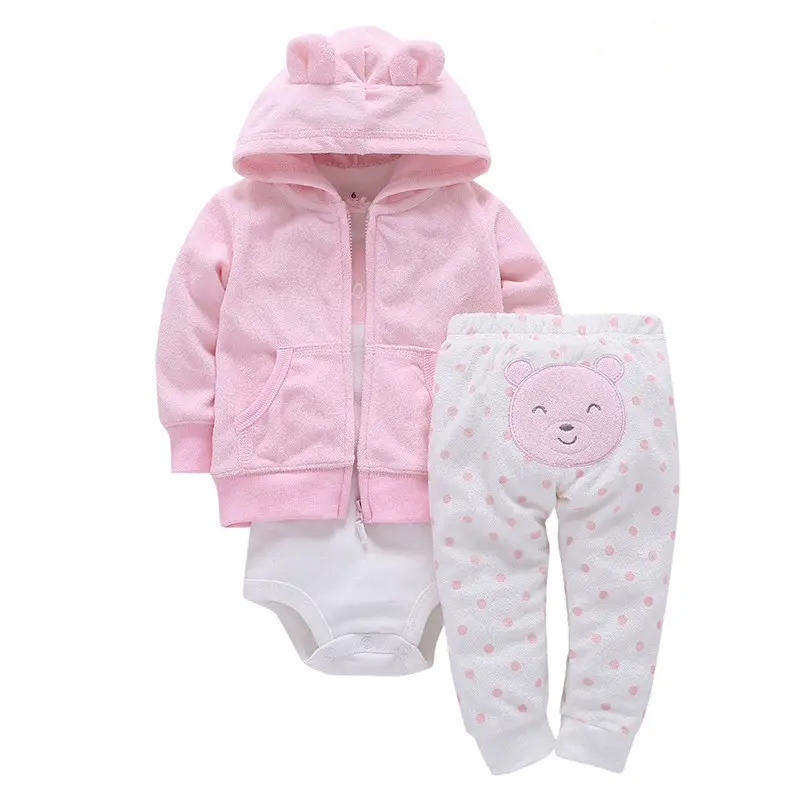 Vente en gros en magasin vêtements de marque pour bébés manteau à capuche et ensemble de sous-vêtements barboteuse 0-24 mois à Dubaï