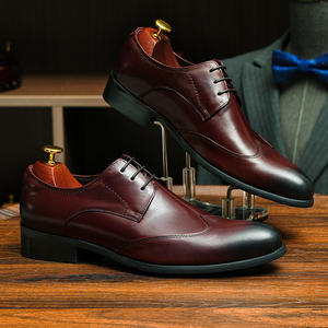 Chaussures habillées décontractées pour hommes en cuir véritable, style tendance 2026, gravées, respirantes - Product Image 6