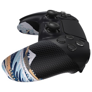 แผ่นยางกันลื่นซับเหงื่อแบบมืออาชีพ ลายคลื่นยักษ์นอกคาเนกาวะ สำหรับจอย PS5 - Product Image 4
