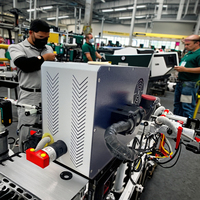 Machine de nettoyage au laser à fibre pulsée 500W 200W 300W pour métal, bois, pierre - Système portable de décapage de la rouille