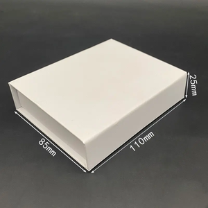 Petite boîte en papier <span class=keywords><strong>cadeau</strong></span> magnétique blanche personnalisée avec insert <span class=keywords><strong>Cadeau</strong></span> d'emballage de <span class=keywords><strong>carte</strong></span> mémoire clé USB au design de luxe - Product Image 2