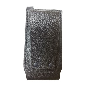 Funda de Cuero para Walkie Talkie Portátil PT-338D, Compatible con GP328D/GP338D/P8668, Alcance >50km, UHF/VHF, Resistente al Agua, Bidireccional - Product Image 1