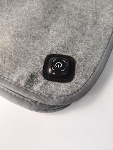 Stock <span class=keywords><strong>Mini</strong></span> USB <span class=keywords><strong>Manta</strong></span> eléctrica 5V Almohadilla térmica de bajo voltaje Tejido de poliéster Lavable para uso en el hogar o en la oficina al aire libre - Product Image 3