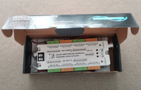 JIUAN - Lumières d'escalier LED à 32 canaux - Contrôleur de capteur de mouvement PIR - Contrôle sans fil - Intérieur - 12V 24V - Automatique - Plastique - Garantie 1 an