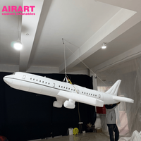 Simulateur d'avion blanc de conception nouvelle - Costume d'avion gonflable et avion télécommandé gonflable pour les activités des clubs scolaires