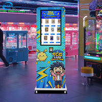 Distributeur automatique populaire autonome de 32 pouces avec écran tactile pour la vente de cartes à collectionner, acceptant les paiements par pièces, espèces et cartes de crédit