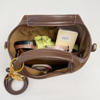 Sac à main rétro Colefa fabriqué en Chine avec accessoires, ambiance coréenne automne-hiver, sac seau en daim, sac à main à porter à l'épaule